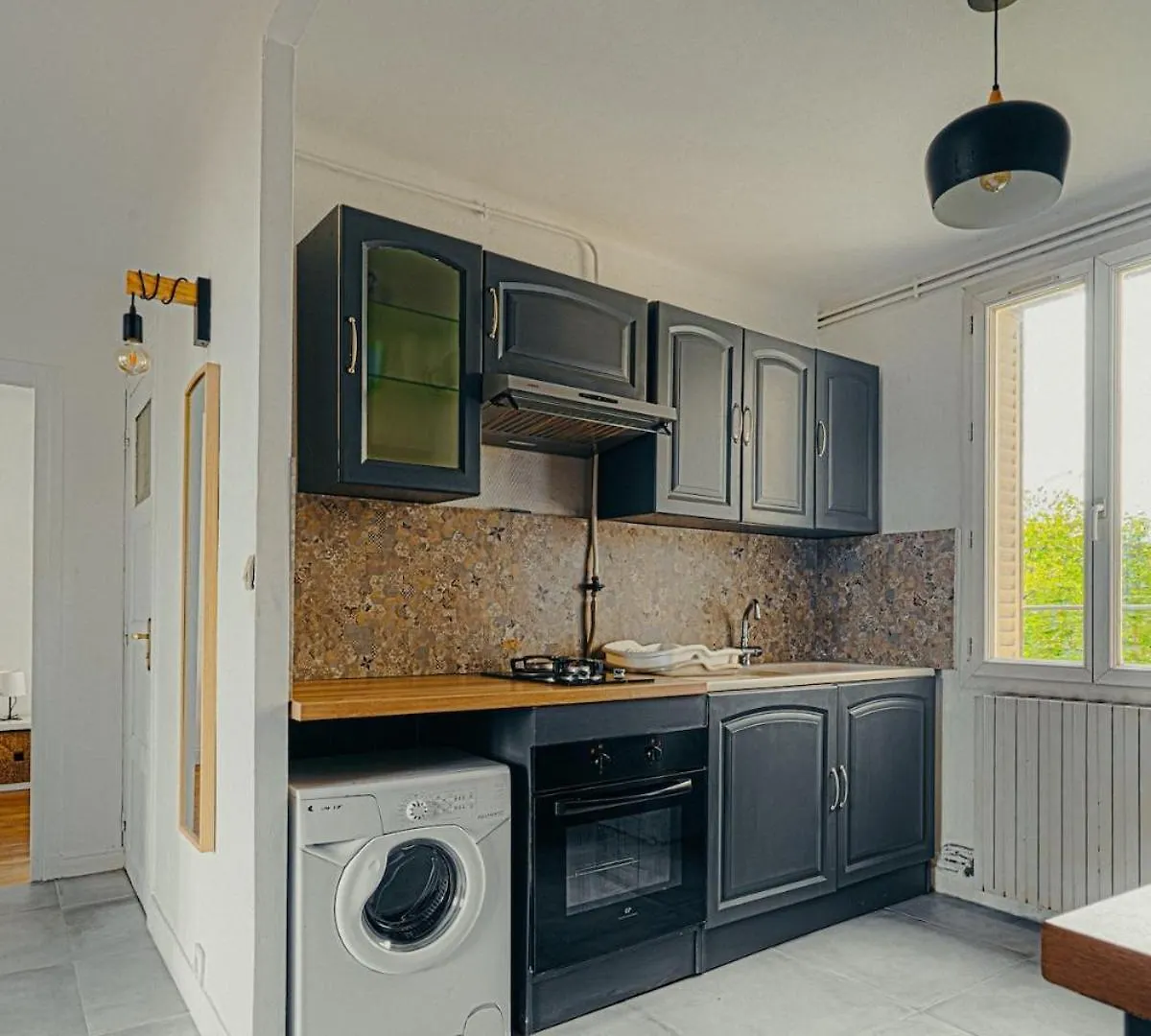 Le Cocon Logement Pour 6 Et 1 Bebe Villeurbanne Apartment