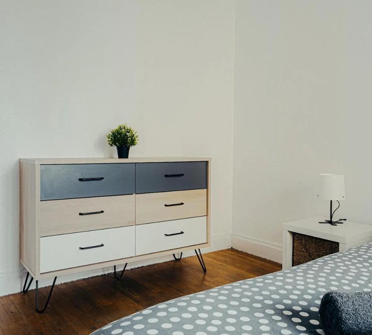 Le Cocon Logement Pour 6 Et 1 Bebe Villeurbanne Apartment